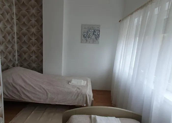 Leander Nyaralo Ferienhaus Balatonfenyves