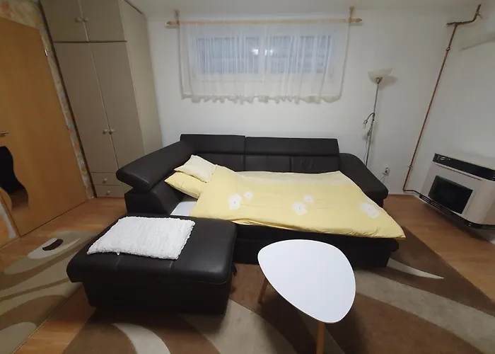 Ferienhaus Leander Nyaralo